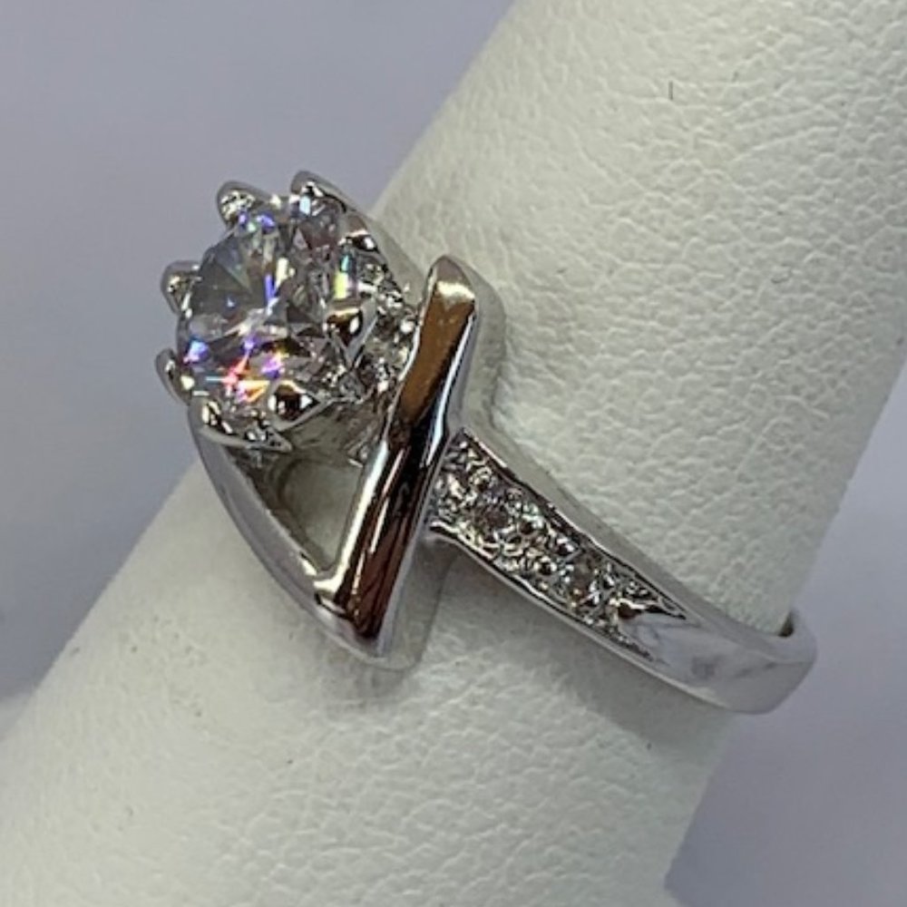 Rs Covenant Sparkling Solitaire Cz Ring View 2